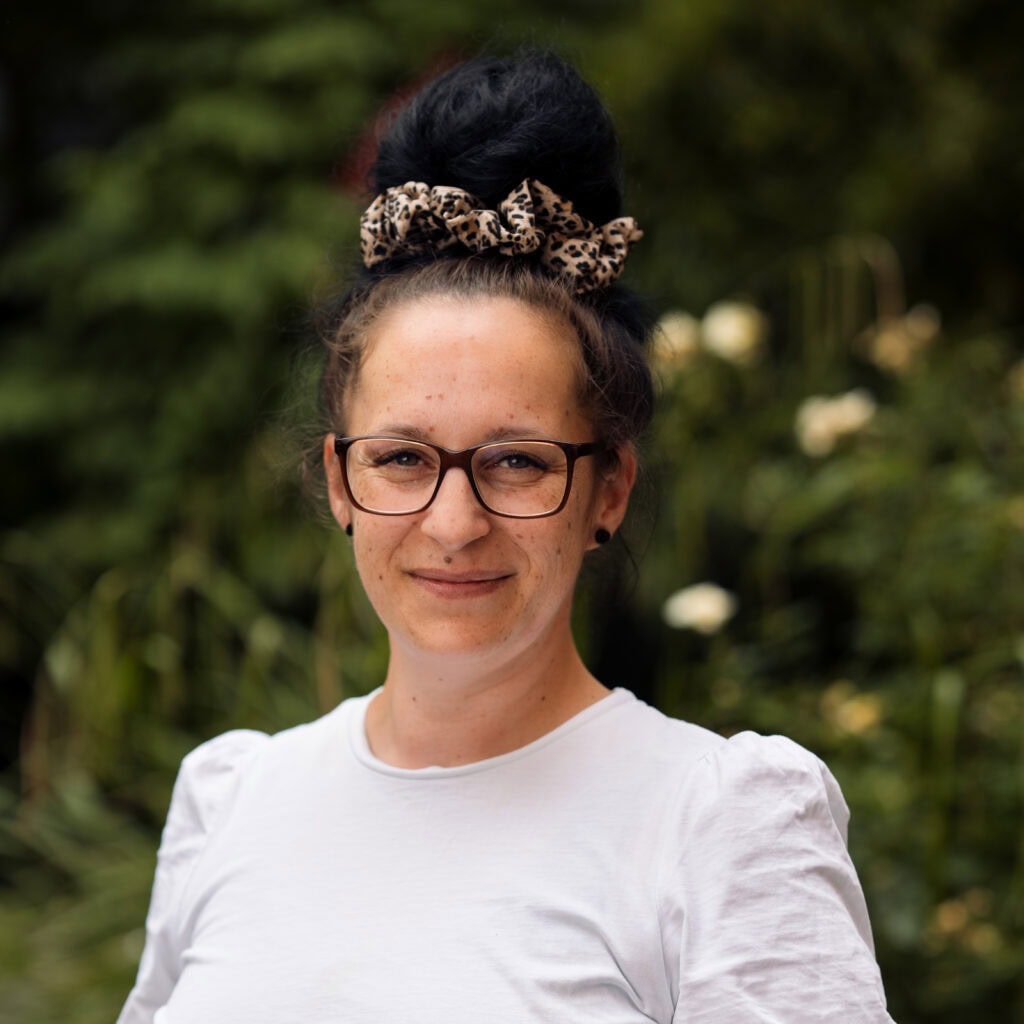 Nicole Schmiedeke – Einrichtungsleitung Lutherhaus Berlin 1024x1024 1 - Kontakt Lutherhaus - Mathilde Zimmer Stiftung