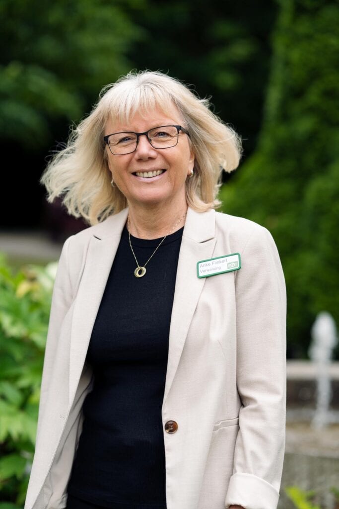 Das Herbert-Ruppe-Haus der Mathilde-Zimmer-Stiftung in Hamburg Verwaltung Anke Flinkert